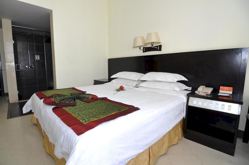 Sanya Jingwei Hotel - Sanya Esterno foto